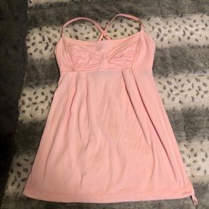 Baby pink lululemon tank